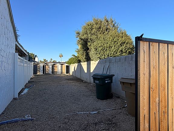 RV gate and parking