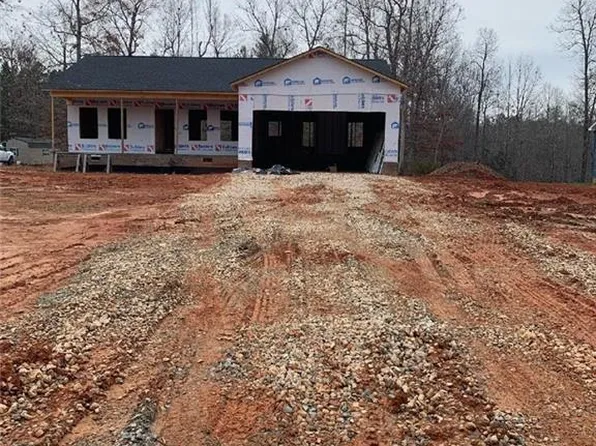 175 Copper Ln, Lexington, NC 27292