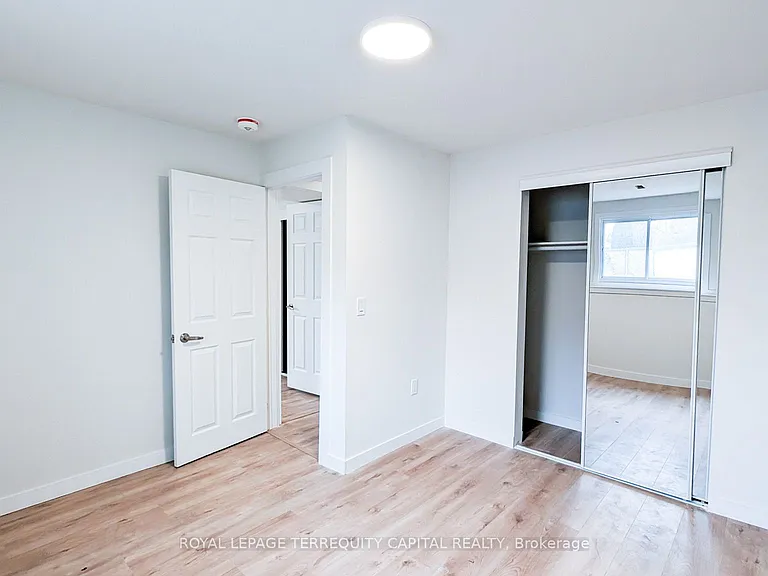 34 McConkey Pl #LOWER — Photo 5