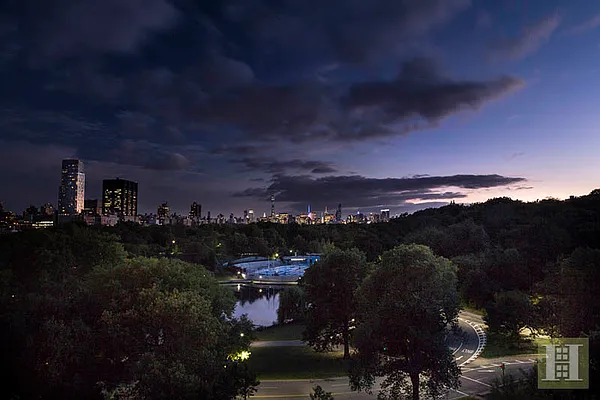 Rented by Halstead Real Estate | media 29