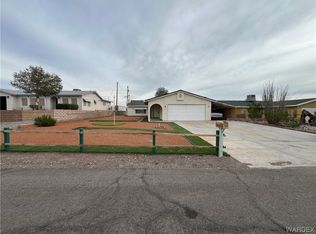 1268 Country Club Cir, Bullhead City, AZ 86442