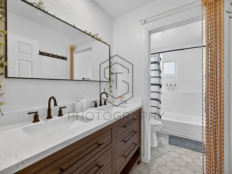 350 Brightwood Ave — Photo 14