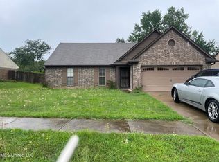 8226 Park Pike Dr, Southaven, MS 38671