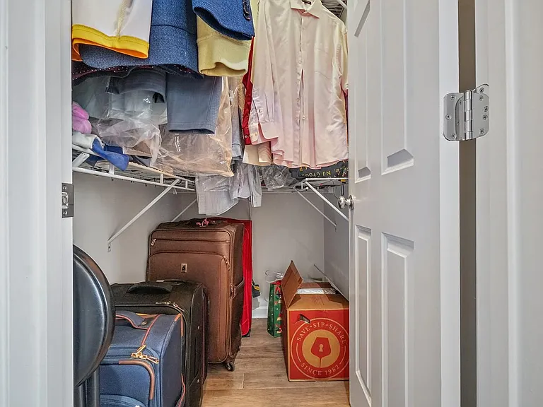 106 Truman Dr — Photo 27