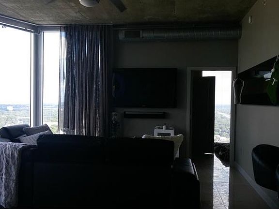 5th image of 155 Court Ave #2615