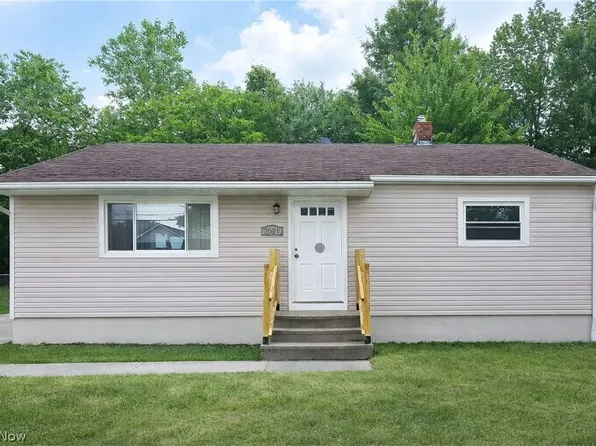 4477 E 143rd St, Cleveland, OH 44128