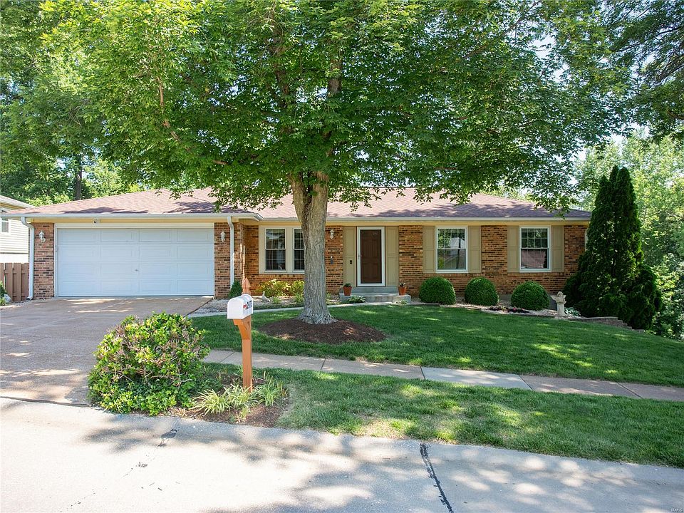 2973 Piney Pointe Dr, Saint Louis, MO 63129 Zillow