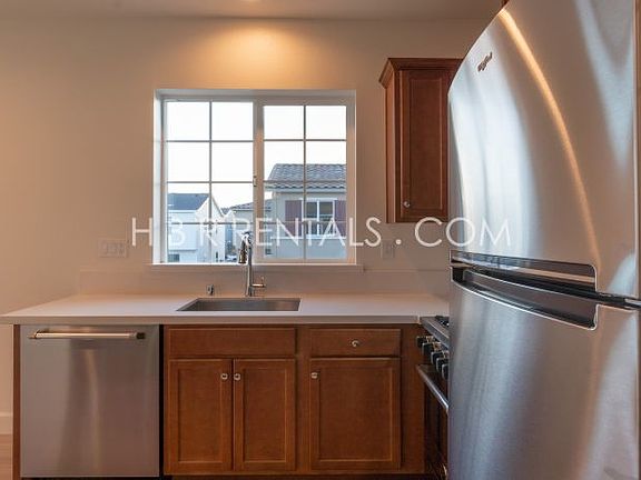 3rd image of 3024 Ellis Town Dr Unit 1