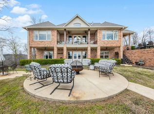 466 River Trace Dr, Dover, TN 37058