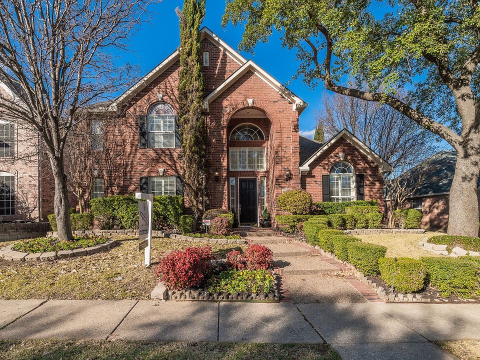 1st image of 513 Winged Foot Ln