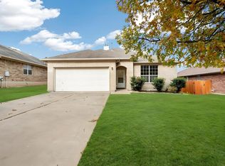 144 Oxford Dr, Kyle, TX 78640