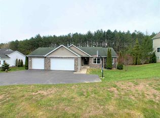 5739 Walloon Meadow Cir, Petoskey, MI 49770