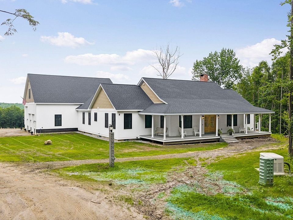 1st image of 231 Smith Hill Road