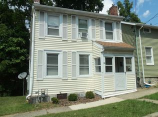 16 Spruce St, Poughkeepsie, NY 12601