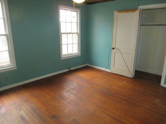 5th image of 2825 Corbitt St