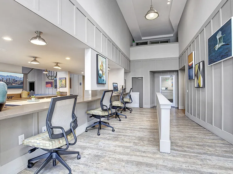 Beaumont Grand Apartment Homes — Photo 10