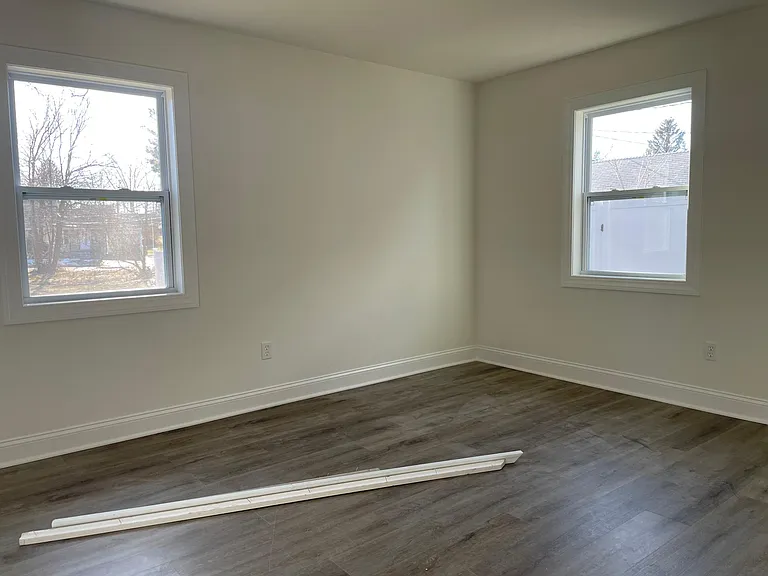 72 Maplewood Ave #1 — Photo 9