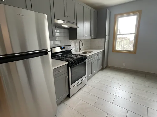 54-31 Nurge Avenue image 12 of 14