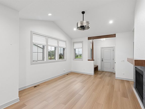 4th image of 120 N 36th St