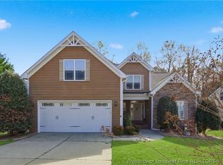 299 Orchard Falls Dr, Spring Lake, NC 28390