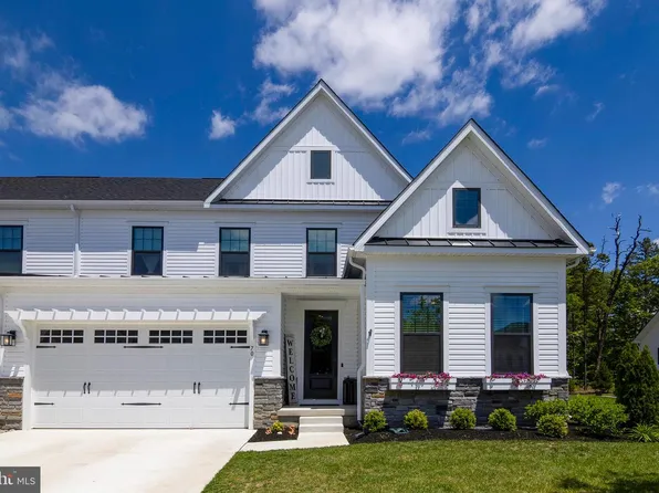 70 Muirhead Ln, Cape May Court House, NJ 08210