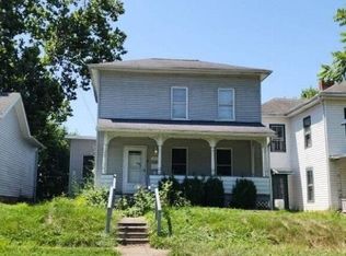323 Luck Ave, Zanesville, OH 43701