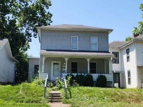 323 Luck Ave, Zanesville, OH 43701