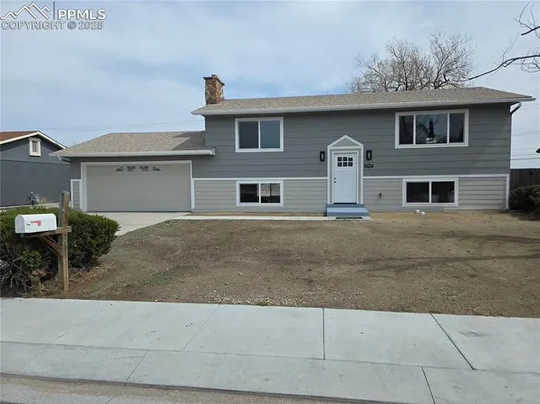 1717 Kodiak Dr, Colorado Springs, CO 80910