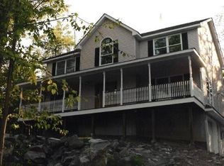 Arbutus Ct, Milford, PA