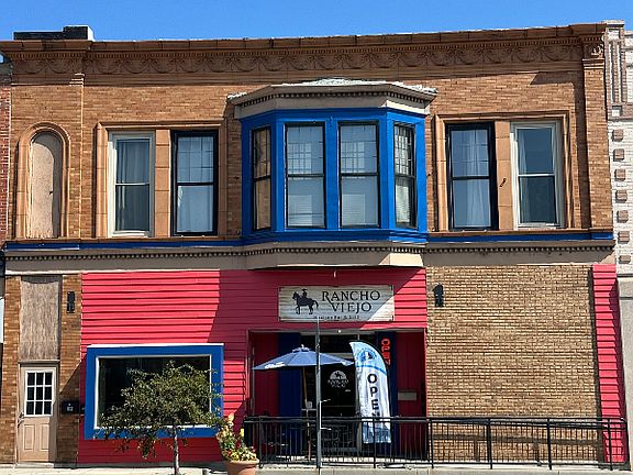 2nd image of 120 N Main St