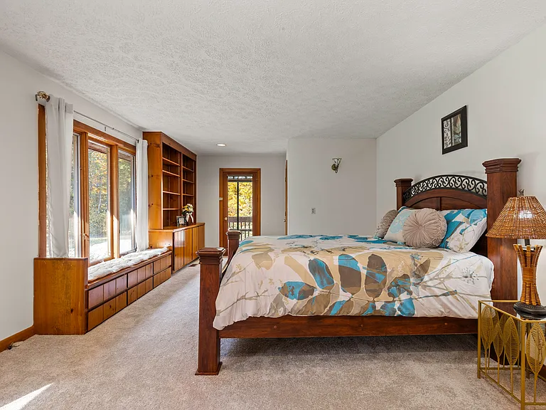 8300 Saint Peters Ln — Photo 8