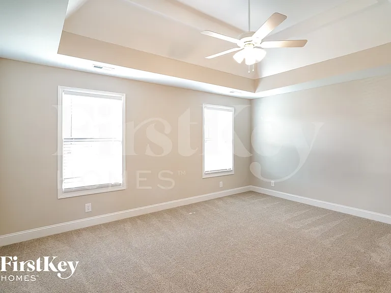660 Alvin Rd — Photo 7