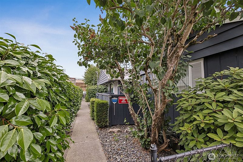 5th image of 259 S 156th Street #1-4