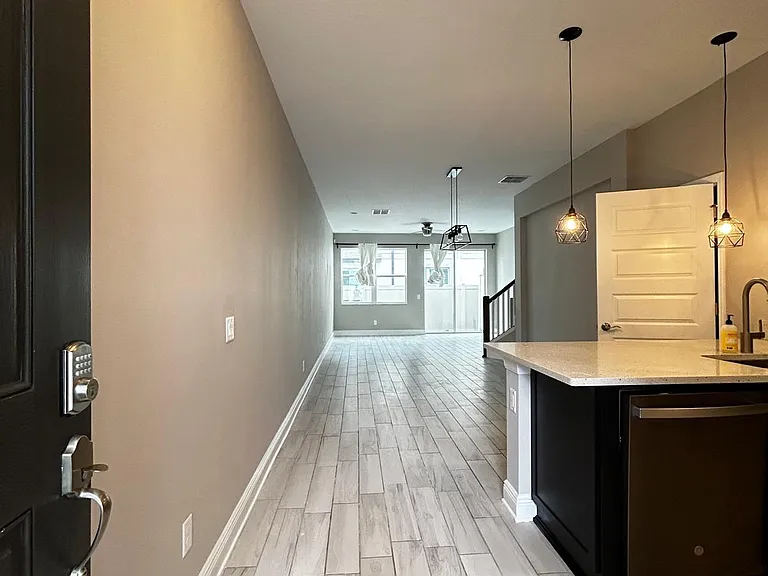 2467 Foggy Creek Cir — Photo 2