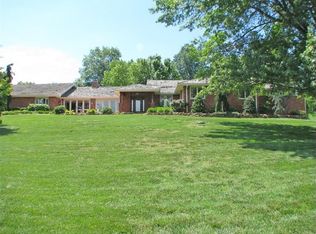 4131 E White Oak Dr, Springfield, MO 65809