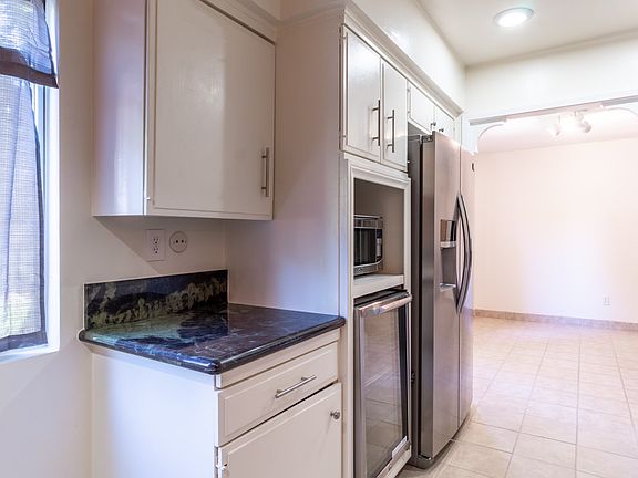 5th image of 8051 Canby Ave Unit 1