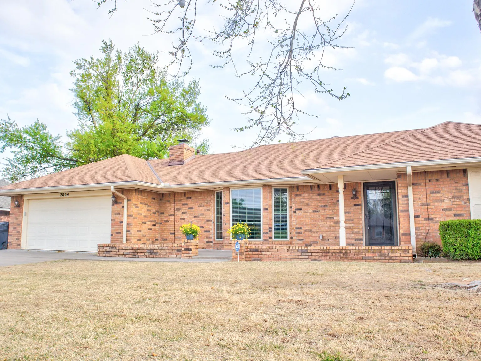 3 bed, 1681 sqft, $1,750 — Photo 2