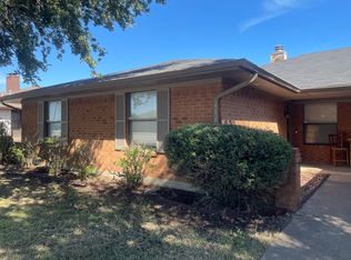 1448 Pinnacle Peak Dr, Desoto, TX 75115