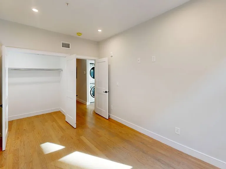 230 Tremont St — Photo 7