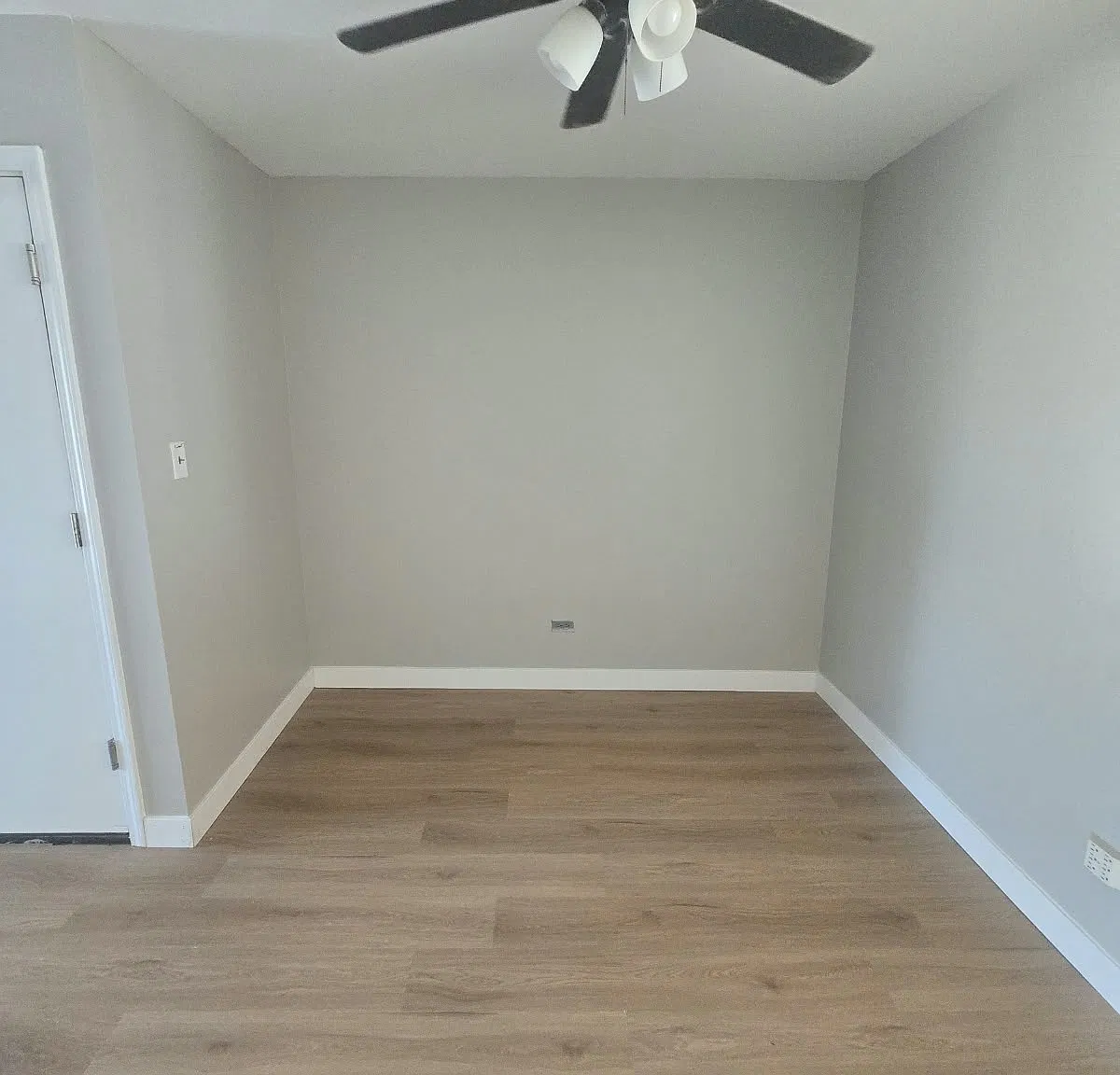 2 bed, 900 sqft, $1,850 — Photo 3