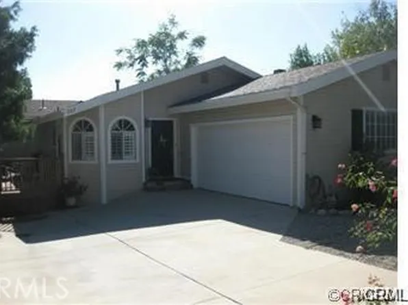 302 W Laurel Ave, Sierra Madre, CA 91024