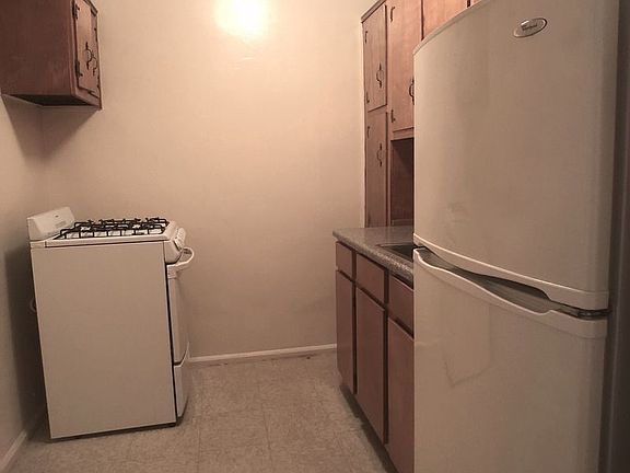 3rd image of 6767 Burns St APT 5U