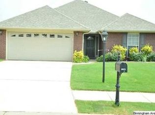2071 Edgewood Dr, Moody, AL 35004