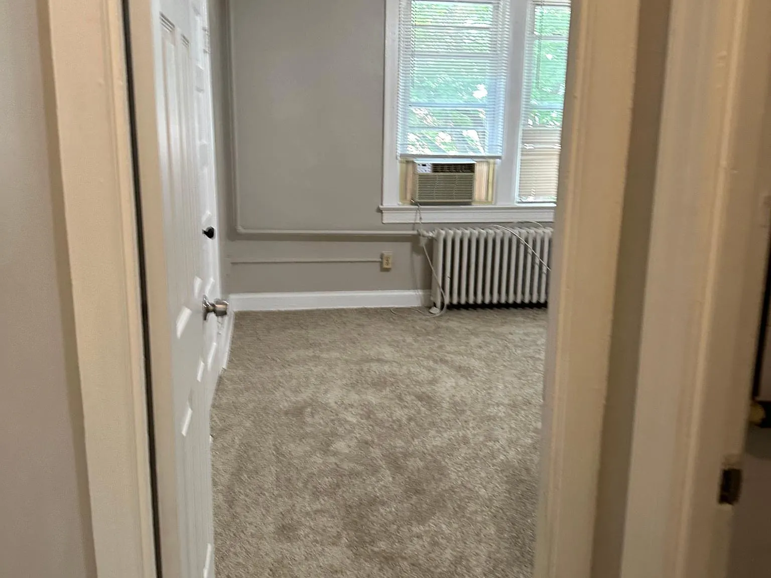 2 bed, 900 sqft, $2,872 — Photo 4