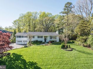 1062 Rector Ln, Mc Lean, VA 22102