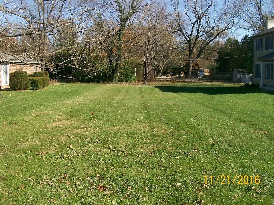 2nd image of 5043 Sylvan Rd