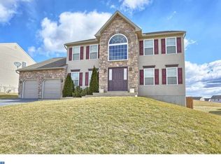 280 Buckhead Ln, Douglassville, PA 19518
