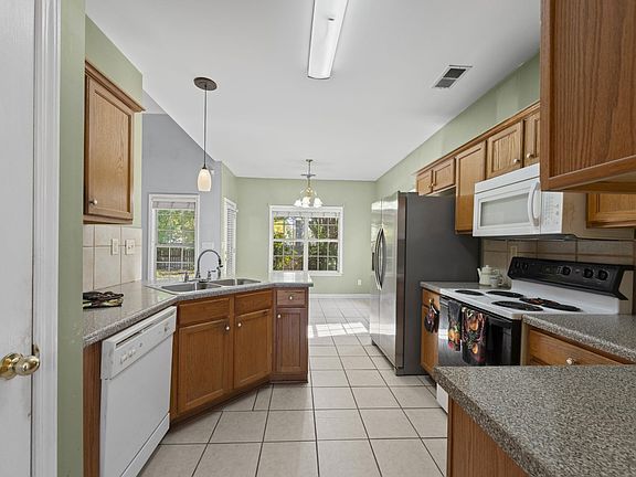 5th image of 970 Bending Pine Ln