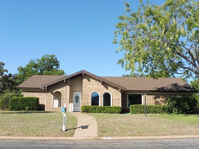 1st image of 2801 Canyon Creek Dr
