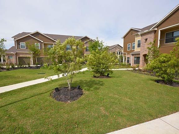 5th image of 11740 Northpointe Blvd APT 01105